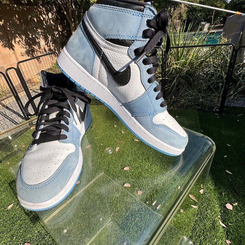 Nike Women’s High-Top Sneakers in Light Blue, White & Black